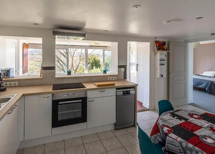 Maison d'hôtes Gare - 2 à Louer Ou Parentale Indépendante